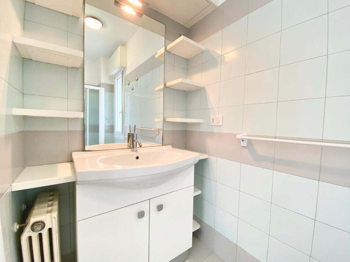 Appartamenti Cristina Carraro Immobiliare - Family Apartments Lido di Jesolo Dış mekan fotoğraf